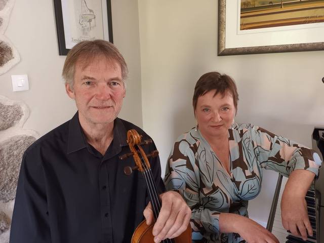 Jacky Kellett, piano et Richard Boland au jardin remarquable "Un jardin en ville"